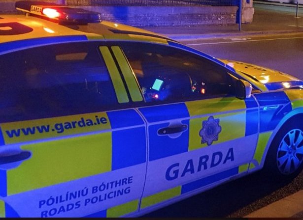 Gardaí say the device has been removed from the scene by the Army EOD