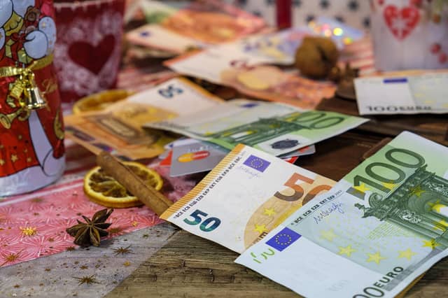 Roughly 1.5 million Irish people set to benefit from government Christmas bonuses