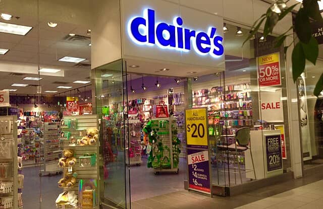 Claire's Ireland and UK stores have entered into administration following bankruptcy filings in the Unites Stateslast week