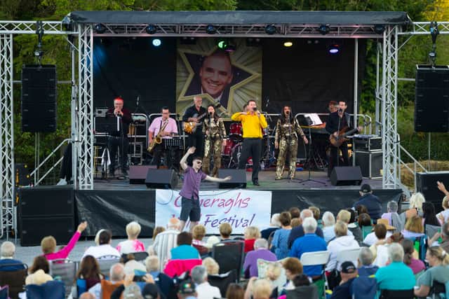 Festival‑goers also enjoyed coffee and smoothie bowls beneath the summer sun, met Honey and Barry Bear aboard the Waterford Suir Valley Railway, and joined in set dancing at Rathgormack. Live music from Neily O’Connor brought the day to a joyful close.