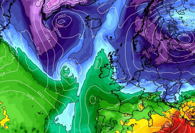 Unusual weather phenomenon to hit Ireland - you'll notice it on your driveway