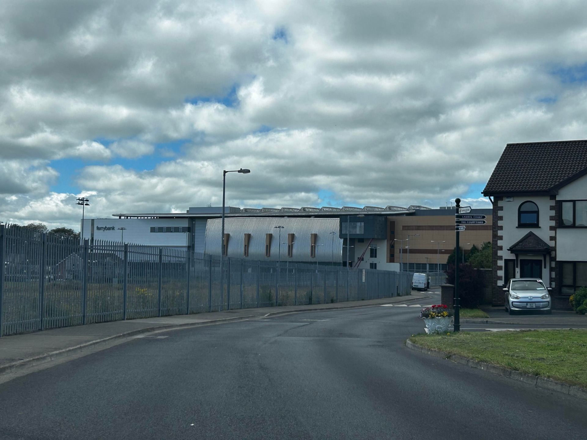 Update issued on long-vacant Ferrybank Shopping Centre