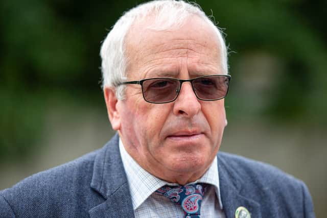 “And there is a very real possibility of right-wing independents or small populist parties propping up the next government.