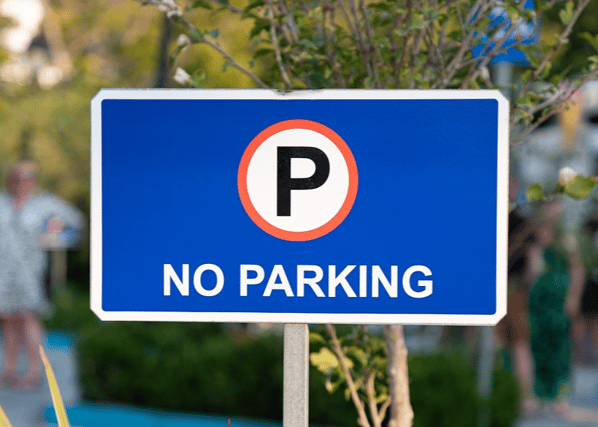 Motorists who use the car park at Dungarvan Sports Centre are being advised it will be closed to traffic this Monday, Tuesday and Wednesday
