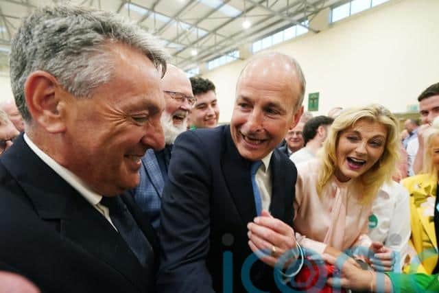 Unpredictable transfers, which political commentators said were not following traditional patterns, are adding to the drama of who will claim the final seats.