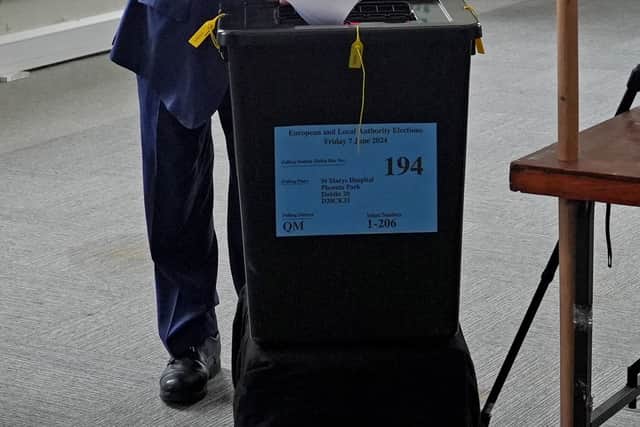 As he placed his ballot papers inside the box, Mr Higgins said: “Sin e.” (That’s it.)”