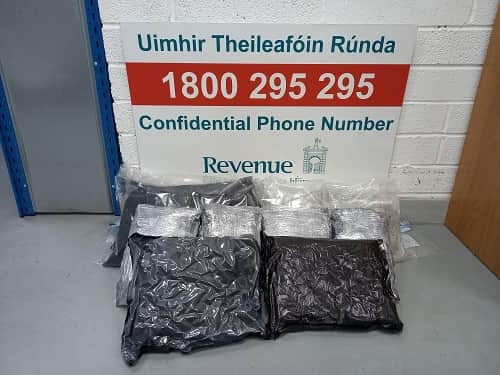 A quantity of retail goods, with an estimated value of approximately €388,000, was also seized due to infringements of Intellectual Property Rights.