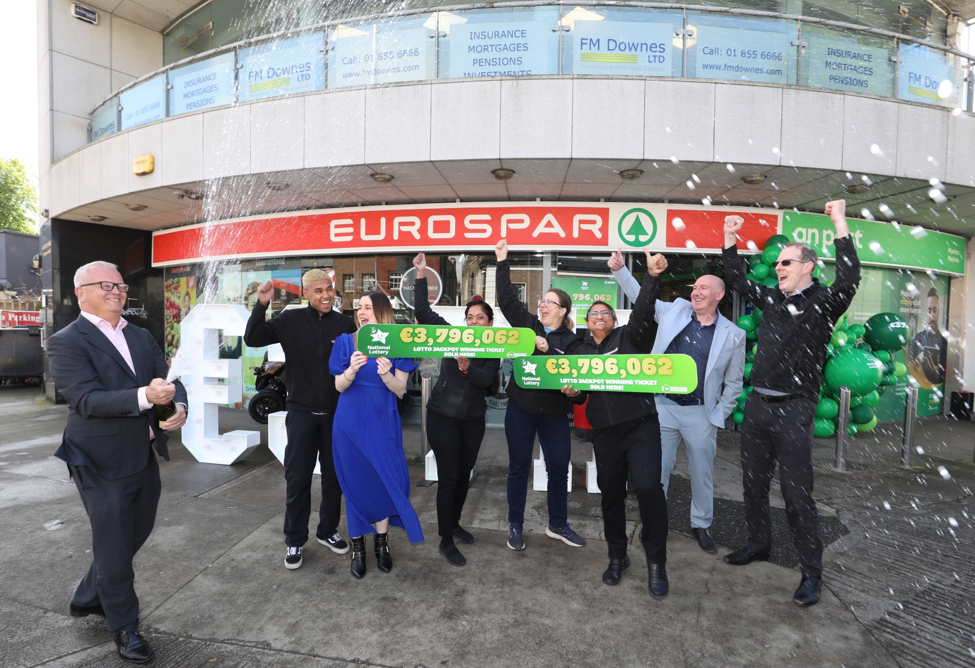 Staff at EuroSpar Fairview on Annesley Bridge Road at Fairview Corner in Dublin 3 celebrating | PHOTO: MacInnes Photography