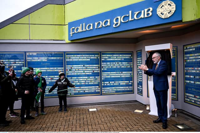It was unveiled before the GAA AIB Senior Club finals in Croke Park last Sunday by Uachtarán CLG Labhrás MacCarthaigh.