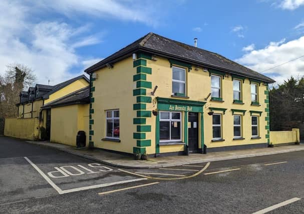An Bonnán Buí, widely known as fictional Killinaskully pub, Jacksie's