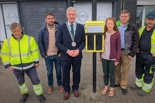While the topics may be fun and engaging, cigarette butts pose a real societal and environmental problem.  They are the most common form of litter in both Waterford and indeed the world, with an estimated 4.5 trillion cigarette butts thrown away every year.