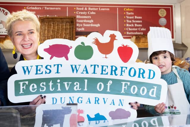 Others will gather at the unusual venue of Dungarvan Mart for ham sandwiches and crisps, music and laughter, with a Burlesque dinner show taking place in Merry’s as well. 