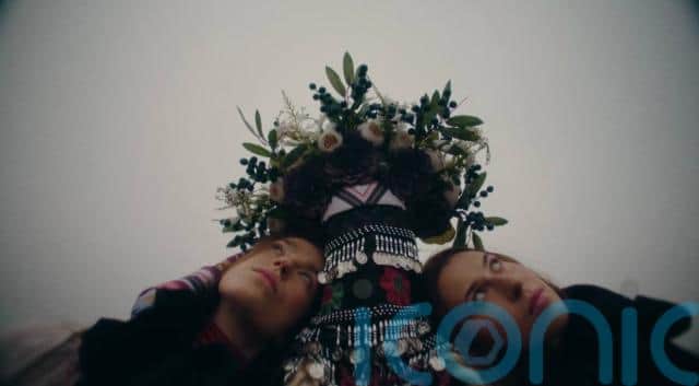 Of the video, director Leonid Kolosovsky said: “This is a story about the magical characters of the Kalush Orchestra family.