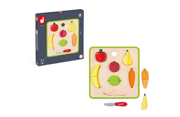 The product contains small detachable parts (magnets) which could be ingested by a child, who could then choke.