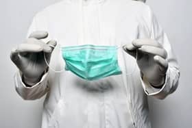 HSE boss asks people to wear masks as Covid hospitalisations reach 1,600