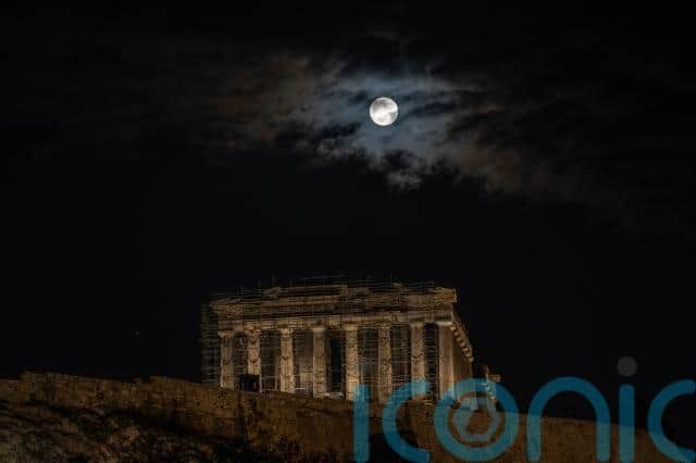 But the Vatican statement suggested the Holy See wanted to make clear that it was not a bilateral decision to return the marbles from the Vatican state to Greece, but rather a religiously inspired donation.