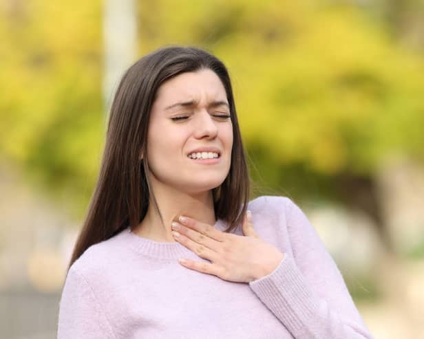 When you start to feel symptoms coming on, there are a few things you can do at home to prevent the cold from worsening