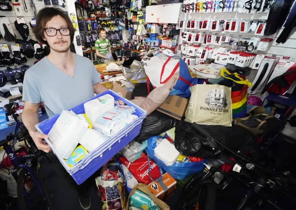 Volunteers collecting supplies for Ukrainian refugees praise Irish generosity