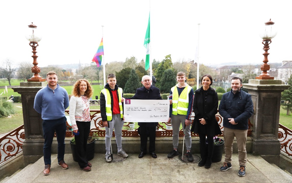 TY students of De La Salle College, with teachers Claire Ryan, Eoin Tallon and Stephen O’Neil, sponsor Tom Murphy of Tom Murphy Car Sales, and Ella Ryan. (Image: John Power)