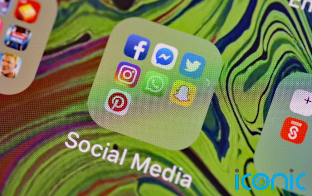 A Year in Social Media: Misinformation, mental health and the metaverse