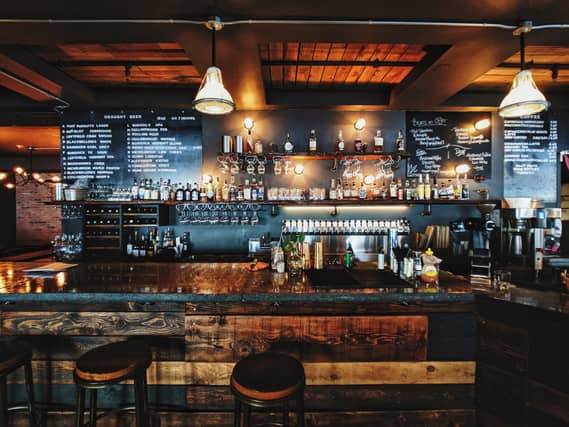 Earlier closing times for bars and restaurants being considered