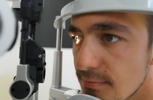 Delayed eye tests during pandemic led to lasting sight damage, report finds