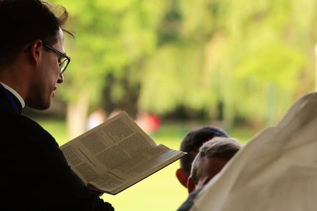 Nine Irish men begin studies to join the priesthood