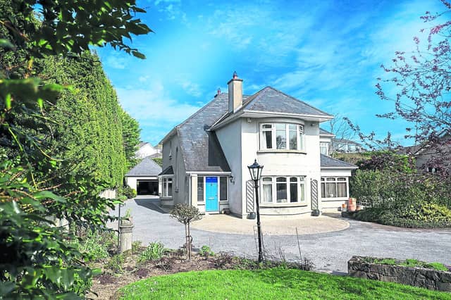 The immaculate condition high class five bedroomed detached executive residence extends to approximately 3,200 square feet