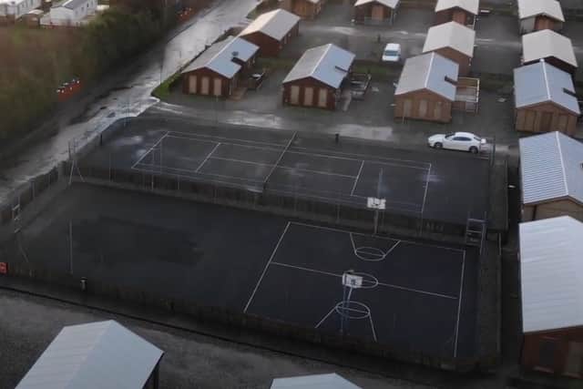 You'll never be short of activities as the park boasts on-site amenities such as a tennis court, basketball court, football pitch, play park and a cafe.