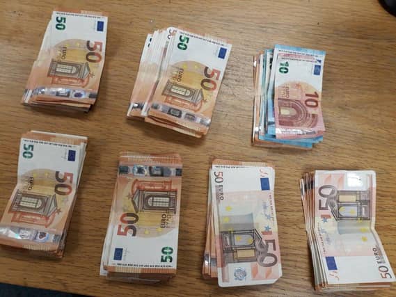 Revenue officers seized €6,400 cash at Rosslare Europort