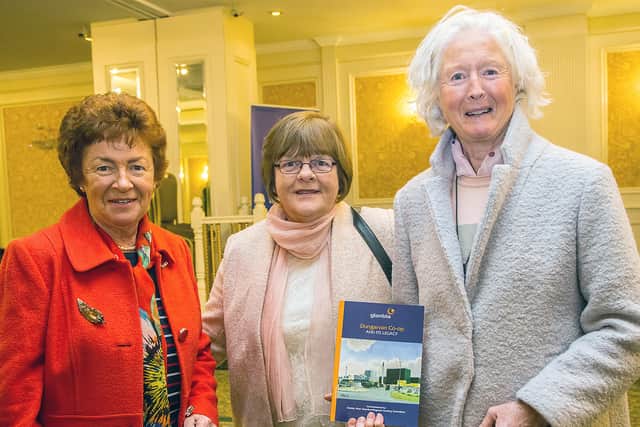 Glanbia’s West Waterford board member Ger O’Brien welcomed all the guests on the night, while chairman of the advisory and centenary committee Vincent McCarthy made a special presentation of Criostal na Rinne to MEP Sean Kelly, who officially launched the book. 