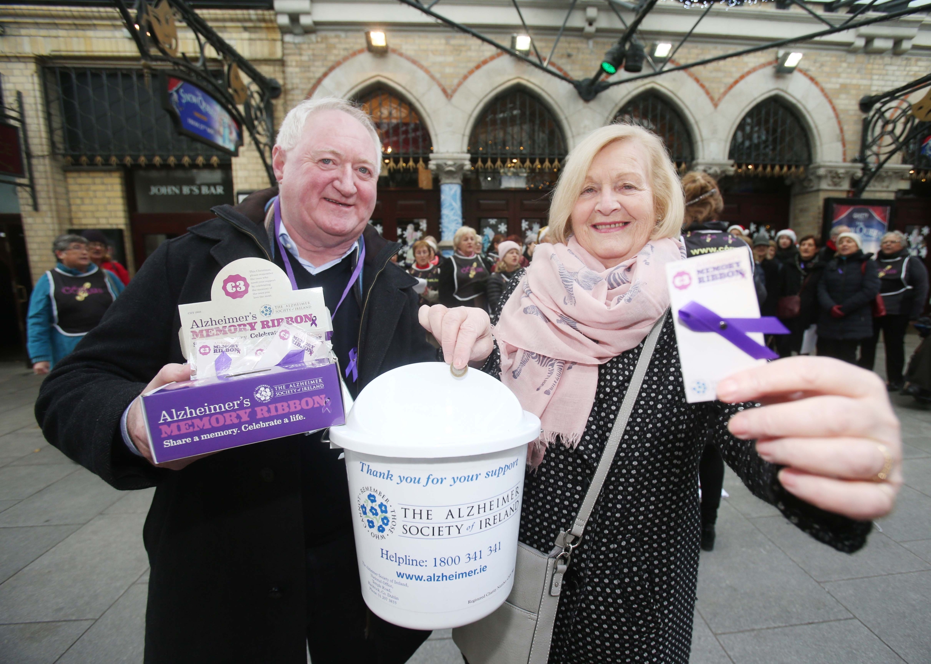 The Alzheimer Society of Ireland's CEO Pat McLoughlin with Alzheimer’s Memory Ribbon supporter Kay Gernon