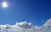 Temperatures of 28 degrees and 'long spells of sun' expected in Ireland today
