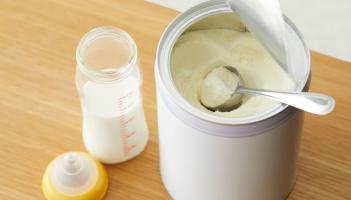 ALERT: Number of baby formula products recalled due to presence of food-poisoning toxin