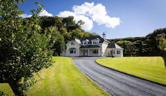 PICTURES: Dreamy Waterford home could be yours for just under &euro;600,000