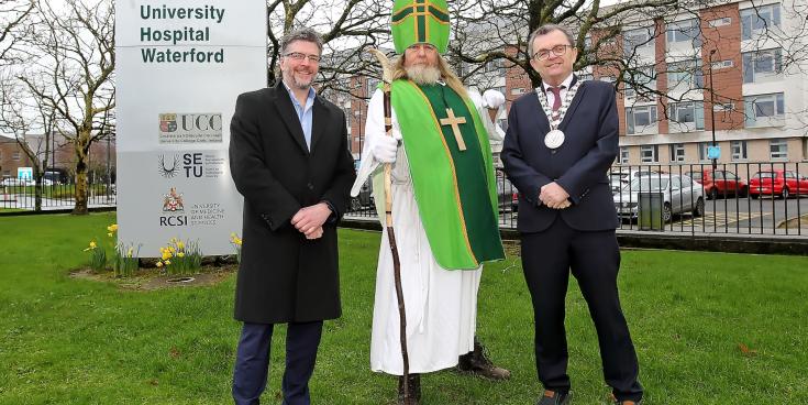 Hero surgeon who braved war zones chosen to lead Waterford's St Patrick&rsquo;s Day parade