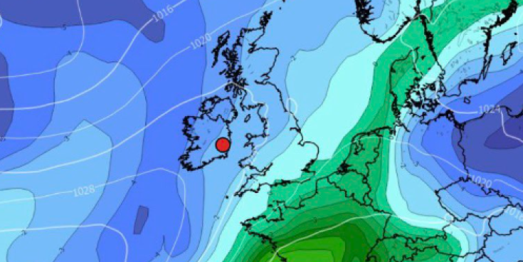 'Don't pack away the big coats' - Experts warn of 'rollercoaster' of temperatures this week