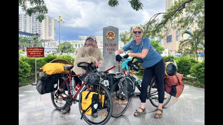 'We're only halfway' - Waterford couple on travelling 18,500km around the world