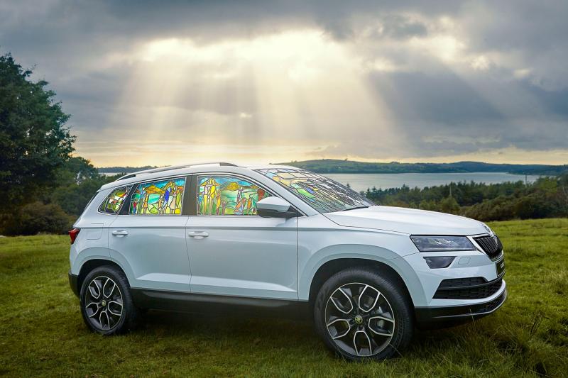 ŠKODA commission stained-glass car to celebrate World Meeting of Families