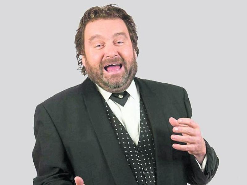 Comedian Brendan Grace has been diagnosed with lung cancer