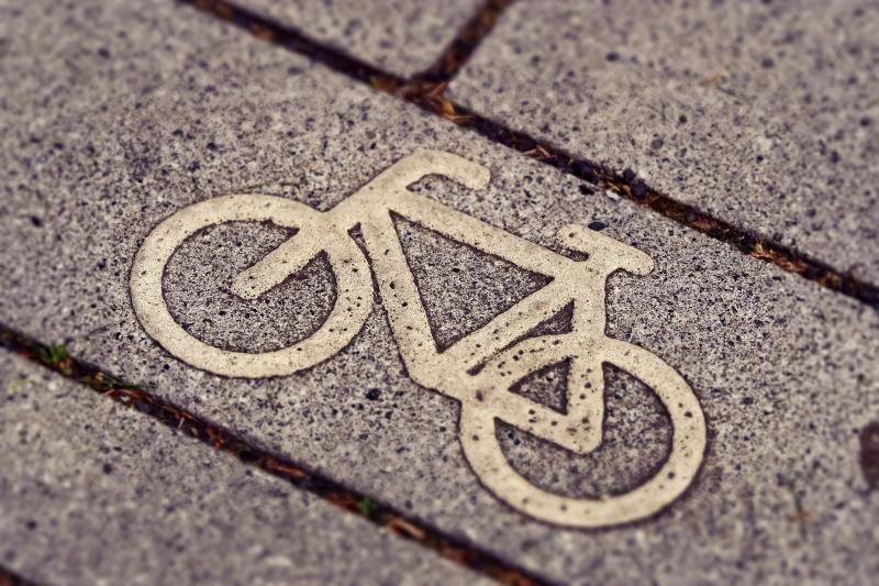 New laws for motorists to protect cyclists  in effect from today