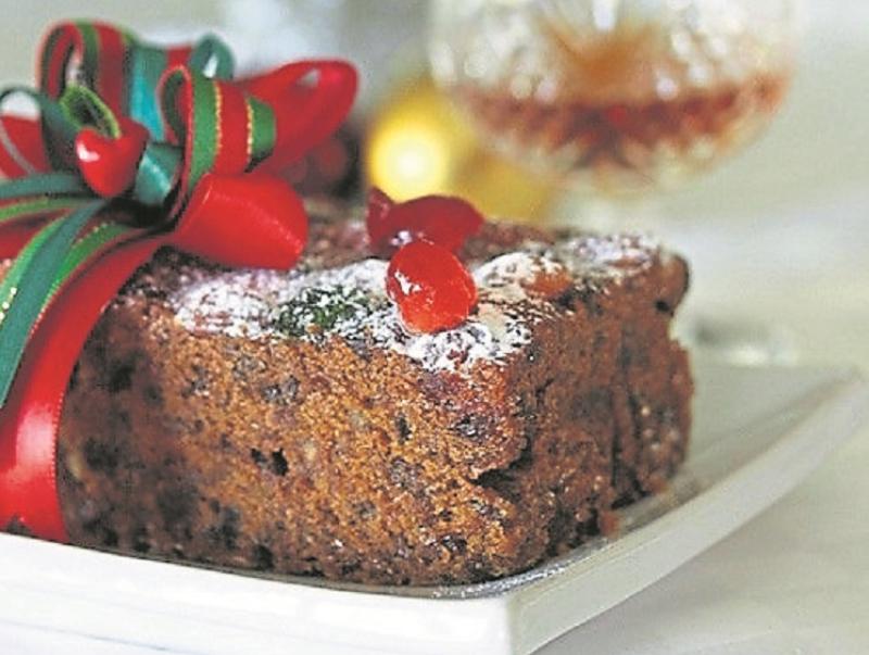 Gingergirl: Simple Chrismtas cake
