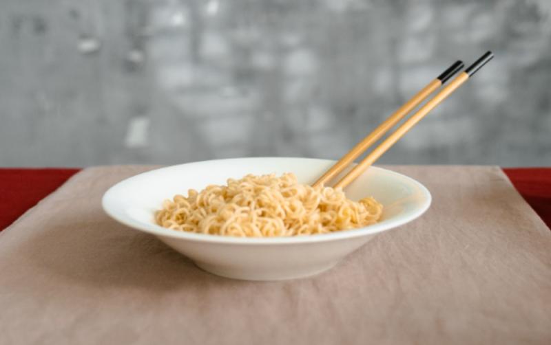 WARNING: Batch of instant noodles that may contain GLASS pulled from Irish shelves