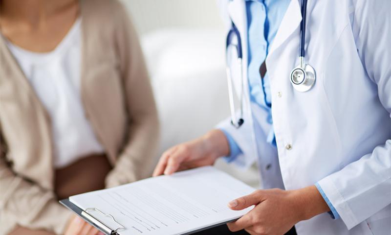 doctor-patient-diagnosis-t