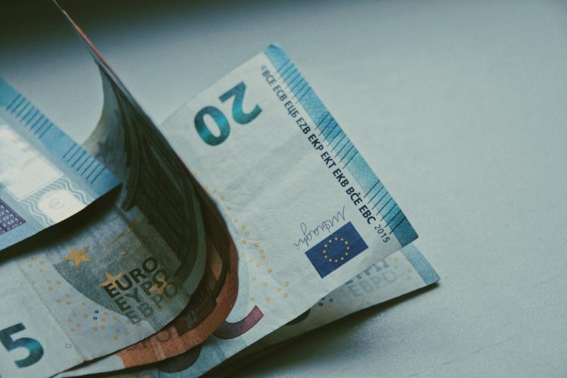 Charities Regulator issue a reminder to Waterford public over Ukraine support