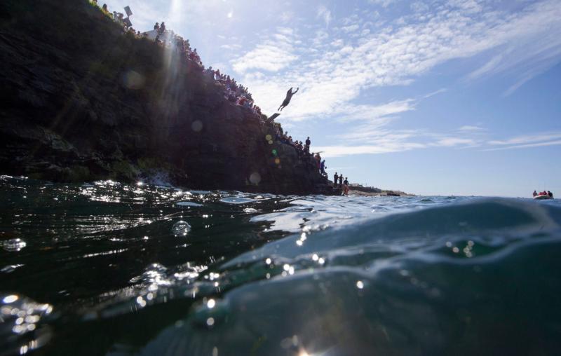WARNING: Bathing ban in place at popular Blue Flag beach in Co Waterford