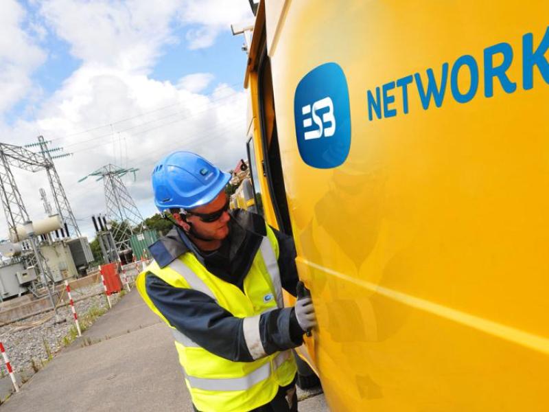 Homes in Waterford remain without power until Friday afternoon