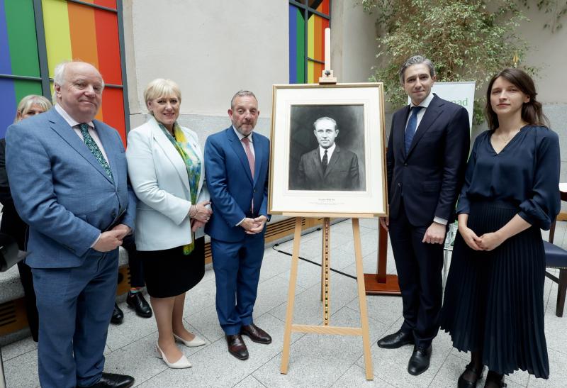 PICTURES: Taoiseach unveils portrait of Senator on 50th anniversary of killing 