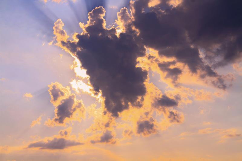 Temperatures set to soar to 18 degrees today but weekend washout lies ahead