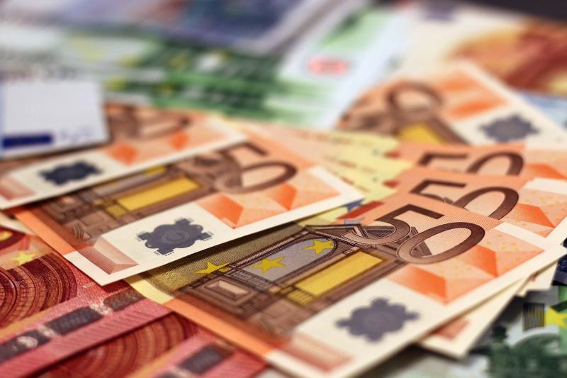 Five Waterford charities and community groups get funding boost from local supermarket staff
